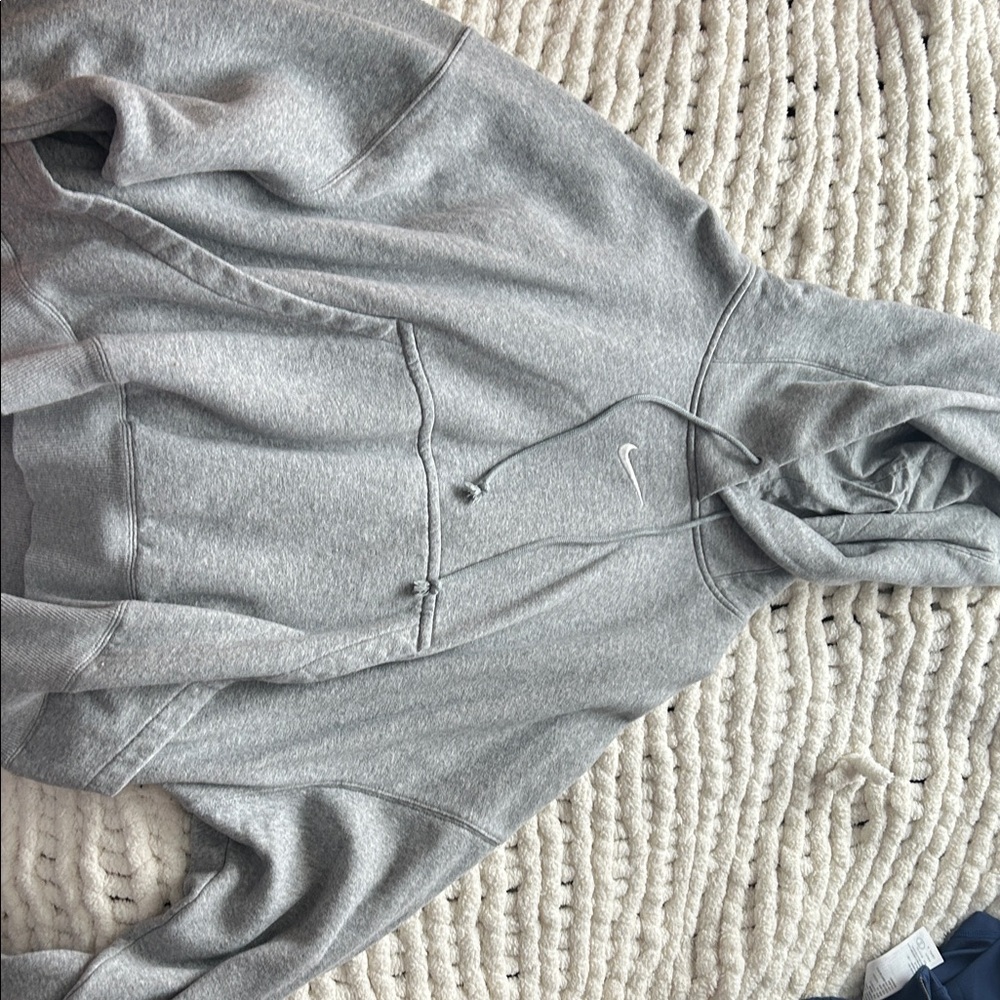 Nike Heather Gray Pullover Cropped Hoodie Oversized Fit